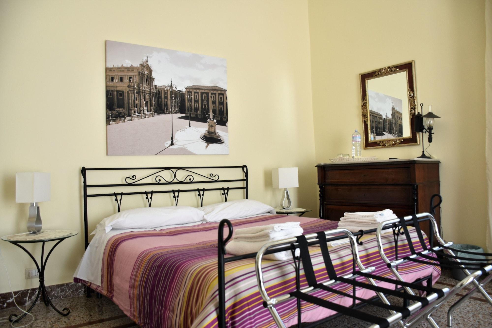 B&B Al Teatro Massimo Κατάνια Εξωτερικό φωτογραφία